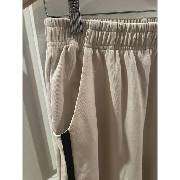 Commence Women's Beige Black Stripe Adjustable Ankle Scuba Fit Joggers Size M - Picture 13 of 13